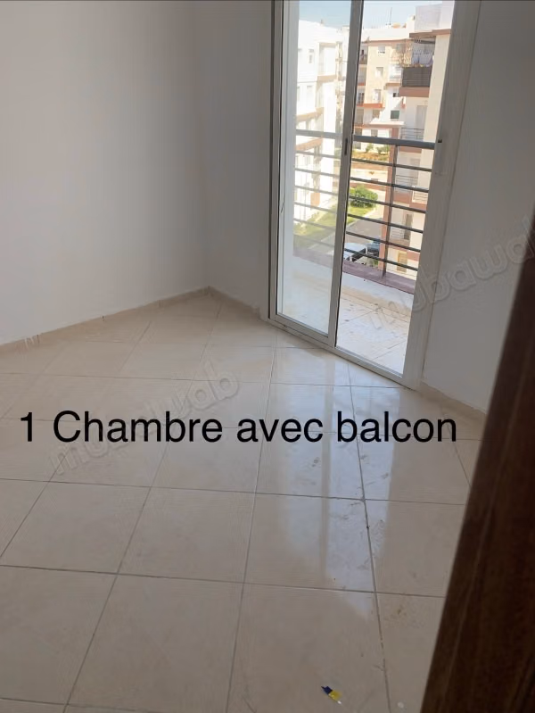Vente d'un bel appartement à Boukhalef. 
2 chambres agréables