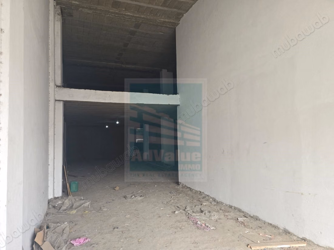 DV. 1040: Local commercial à vendre à Aïn Sebaâ