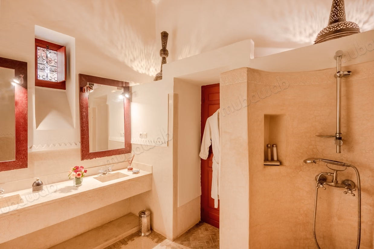 Vente Riad avec piscine au quartier Kasbah