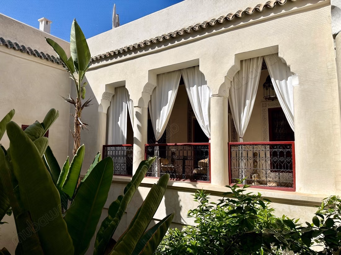 Vente Riad avec piscine au quartier Kasbah