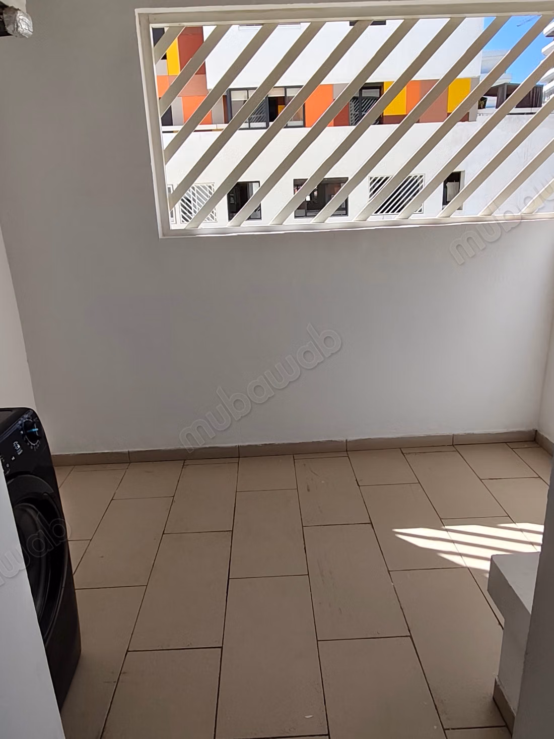 Appartement à louer à Casablanca Finance City.
Superficie 60 m².
Meublé