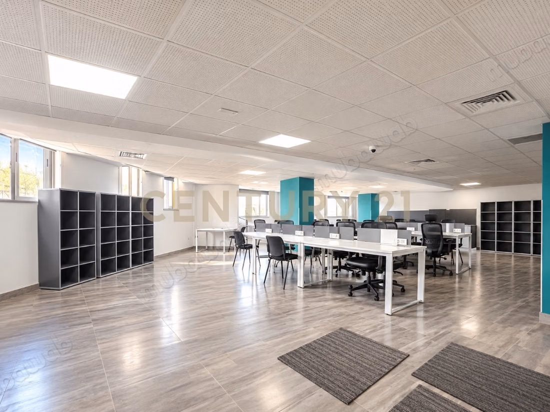 For rent building R1 in Charguia 2