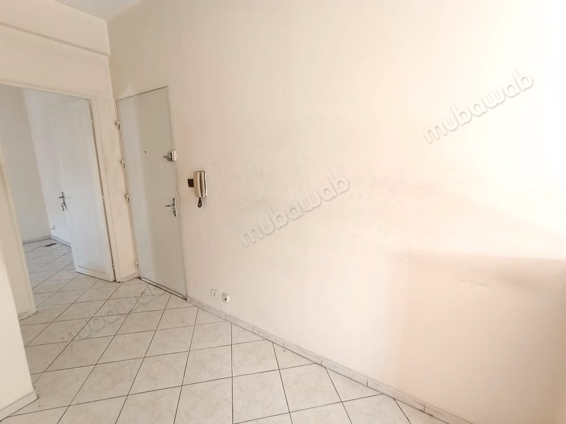 Appartement sans meubles a louer zone maarif