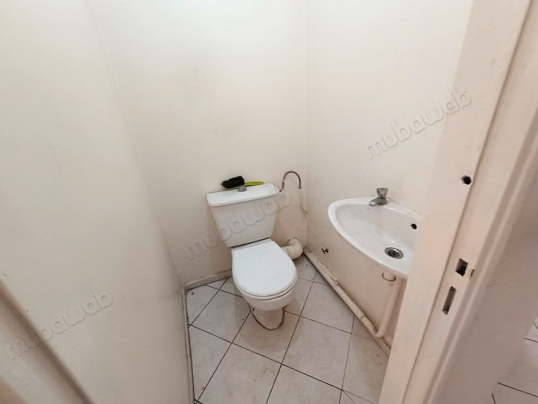 Appartement sans meubles a louer zone maarif