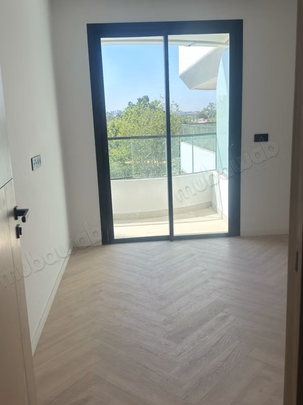Zeer mooi studio te huur leeg in Casablanca Finance City