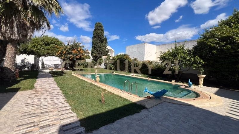 À vendre villa S4 Cité El Mahrsi 2