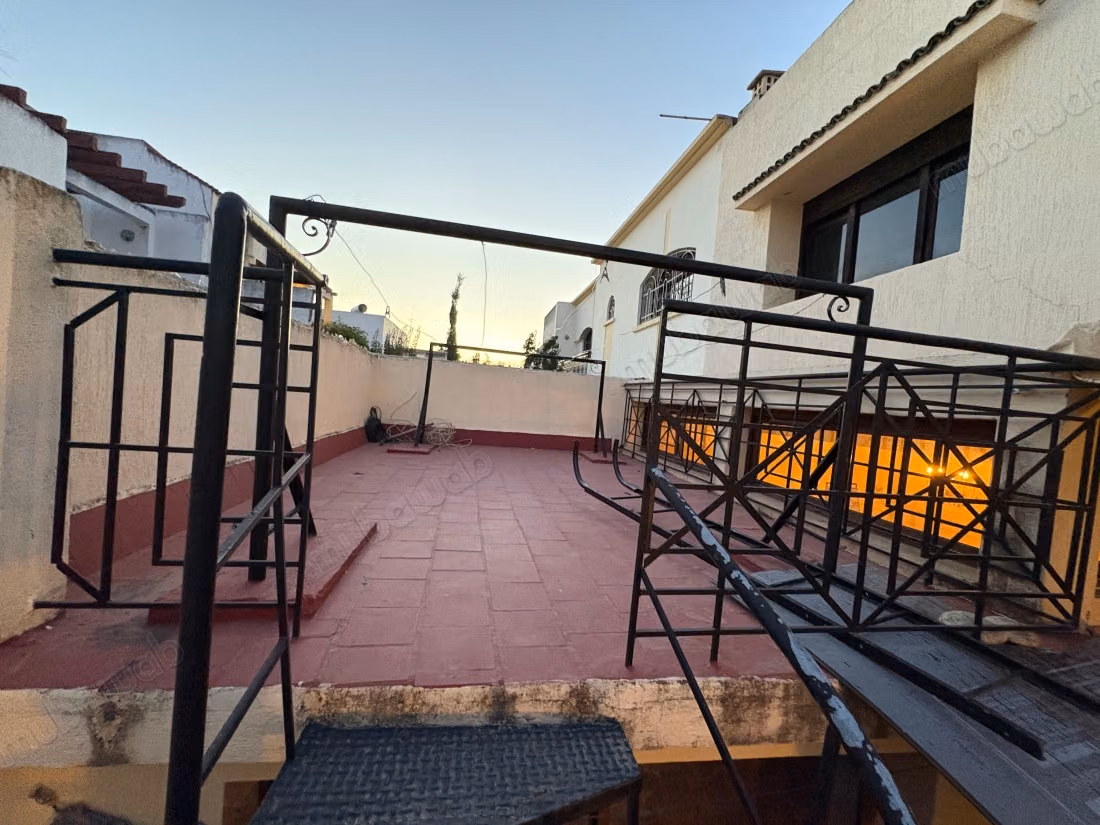 Villa for sale in Hay Riad