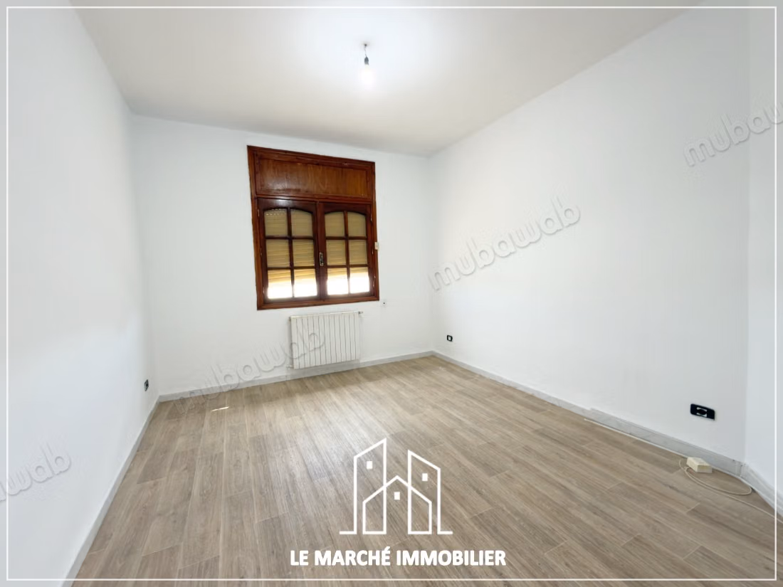 A louer un bureau de 180 m en s3 a ennaser