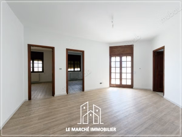 A louer un bureau de 180 m en s3 a ennaser