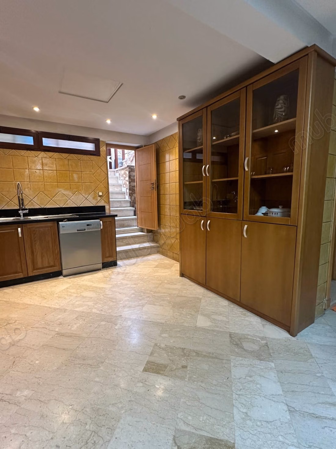 Villa for sale in Najah neighborhood with basement