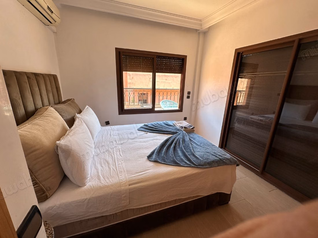 Très bel appartement en location à Guéliz. 
Surface totale 70 m². 
Bien meublé