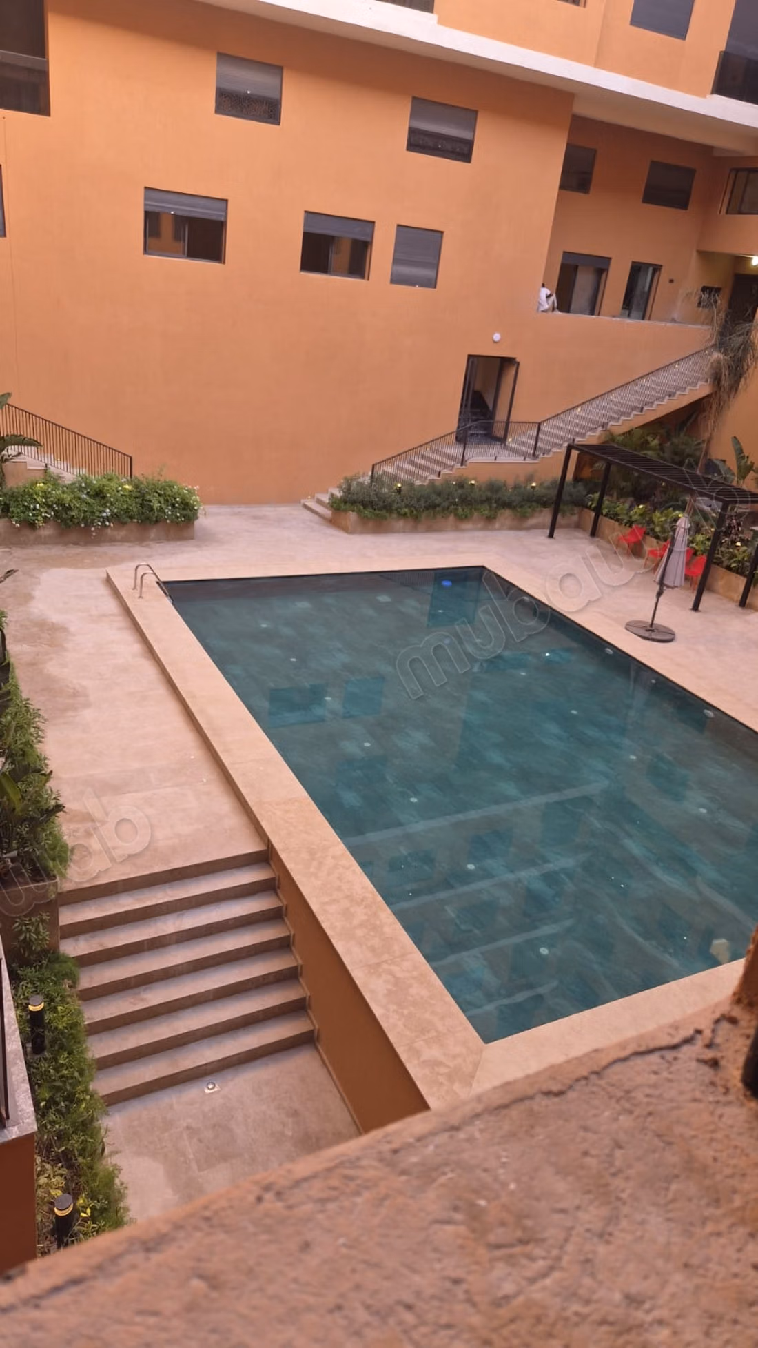 Très bel appartement en location à Route Casablanca. 
1 chambre. Meublé