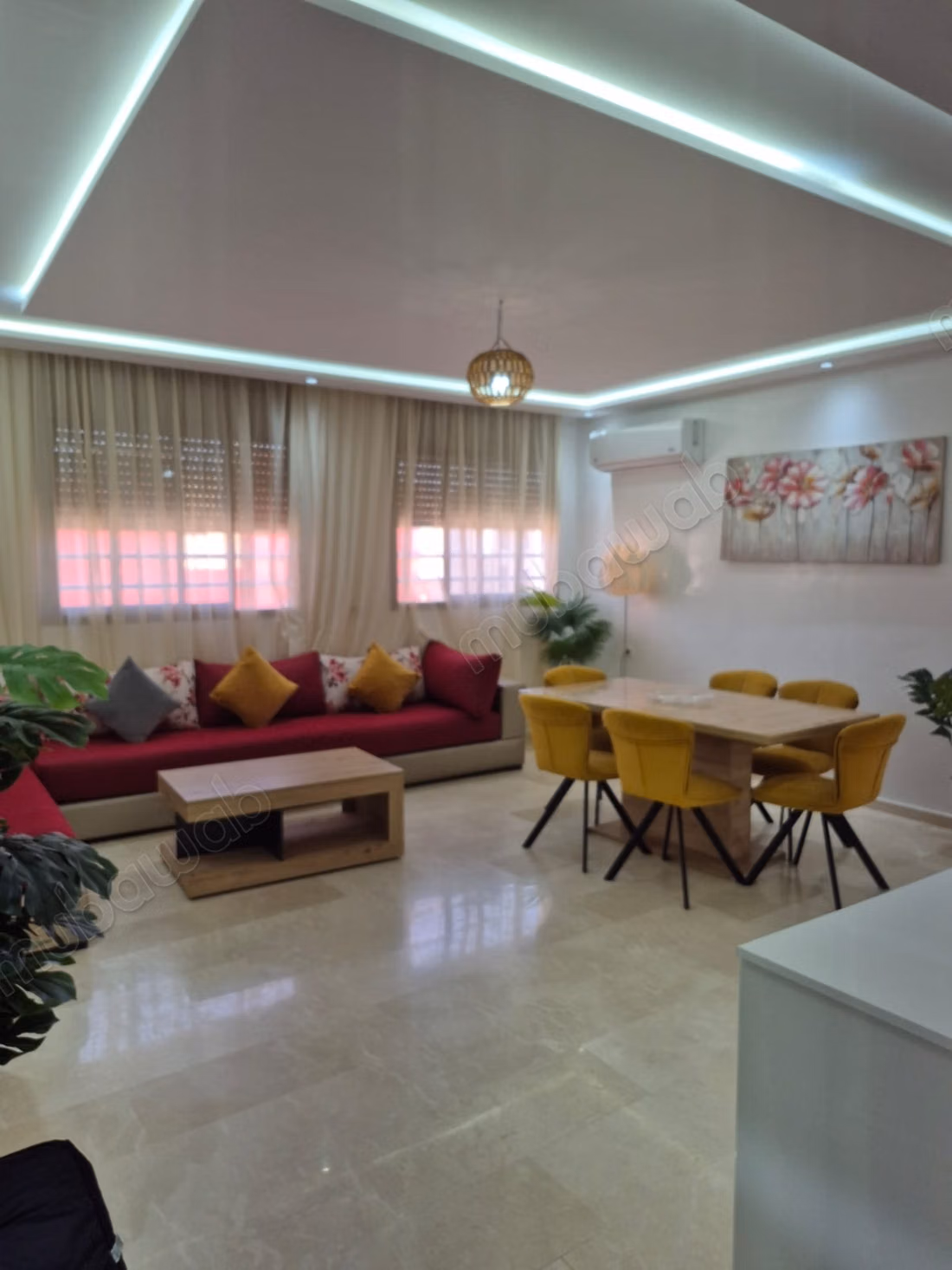Appartement à louer à Ben Guerir. 2 chambres agréables. Bien meublé
