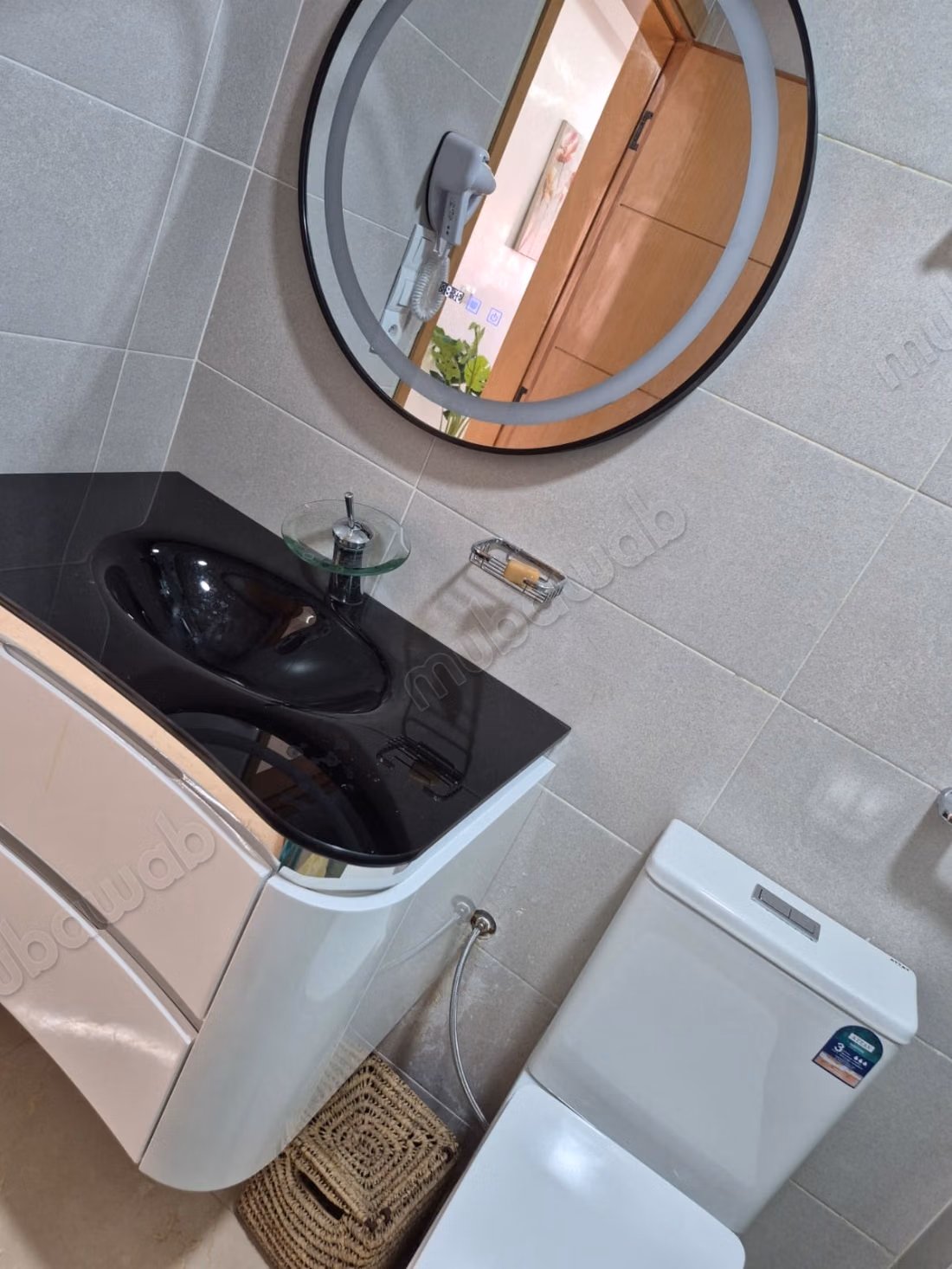 Appartement à louer à Ben Guerir. 2 chambres agréables. Bien meublé