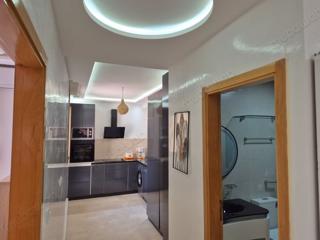Appartement à louer à Ben Guerir. 2 chambres agréables. Bien meublé