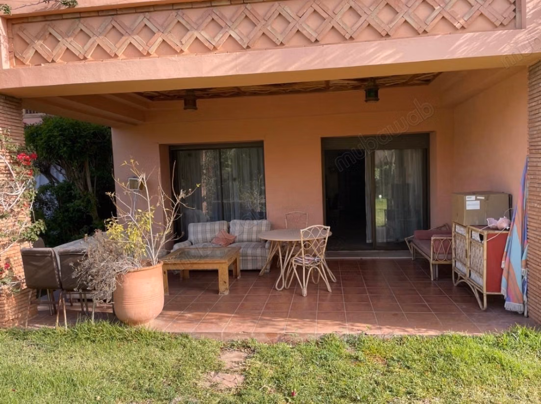 Agdal: Superb Ground Floor Apartment with Pool