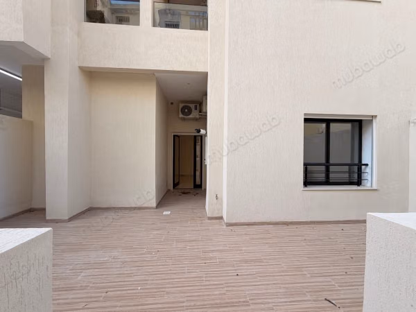 À louer un appartement S1 neuf à Ennasr