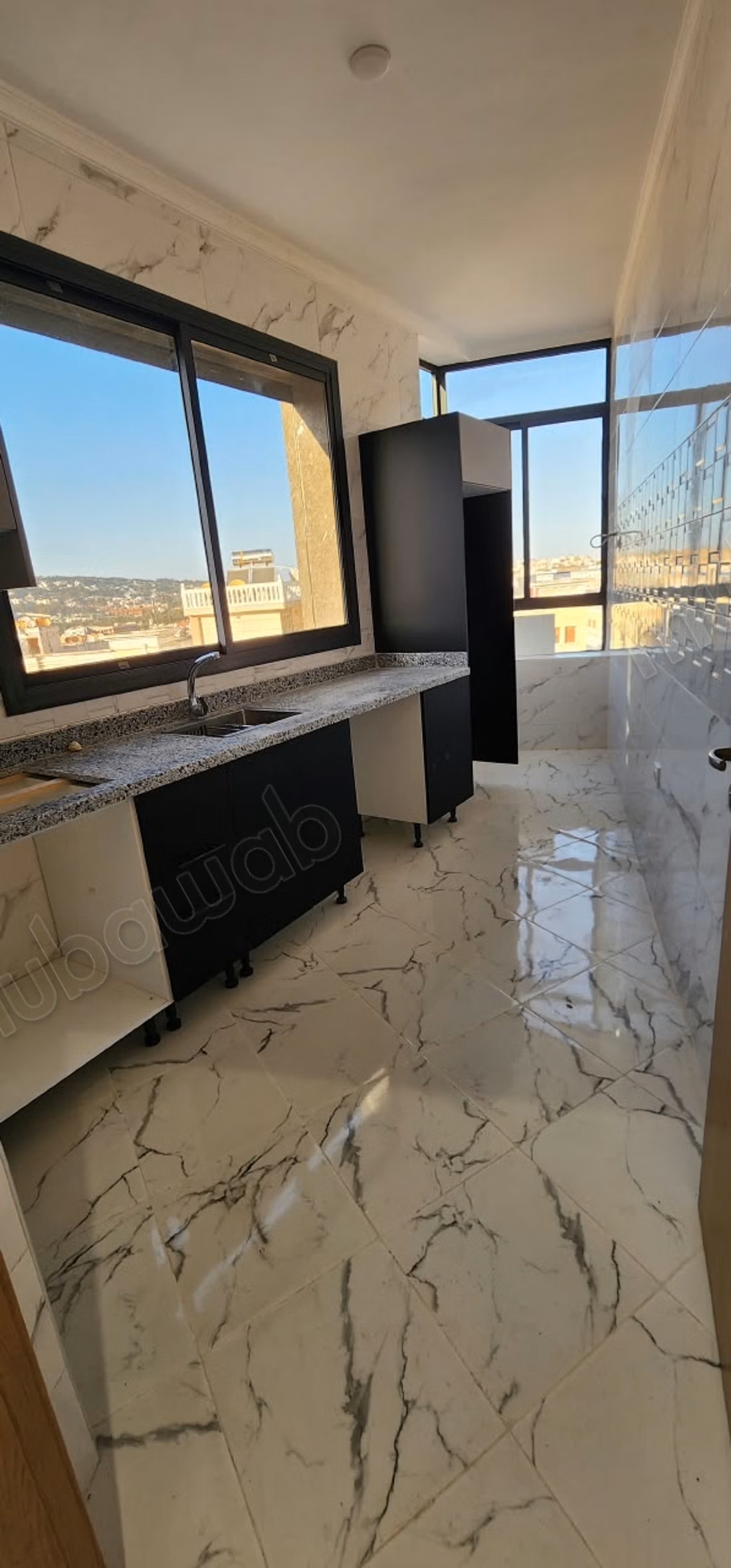 Apartamento espacioso en alquiler - 3 habitaciones