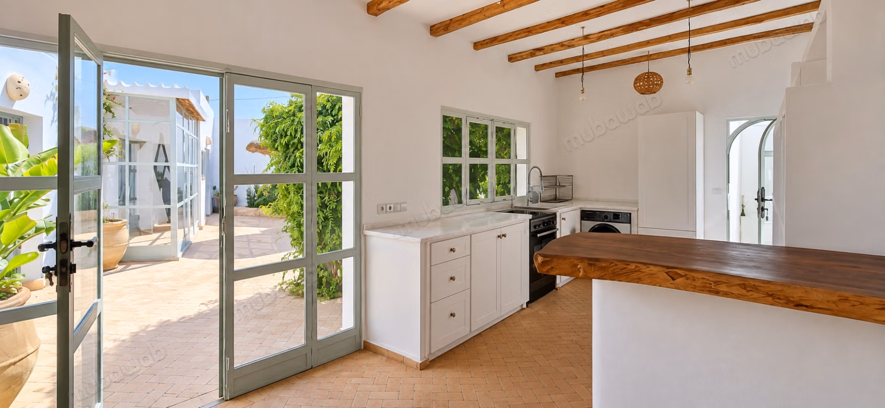 Maison de charme avec patio et jacuzzi
