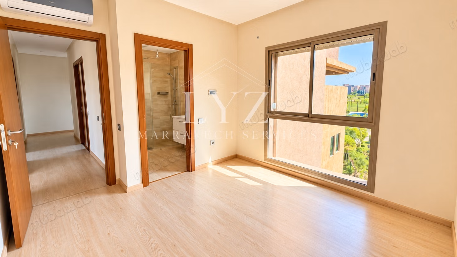 Appartement 3 chambres vides à louer longue durée vide à prestigia 
piscine