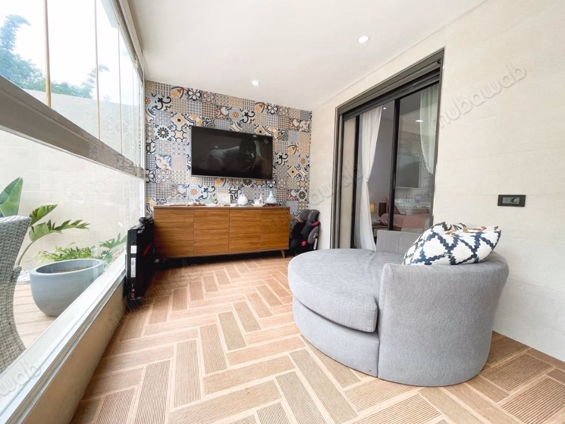 Beautiful apartment for sale in Dar Bouazza. 3 large rooms. With elevator and green space