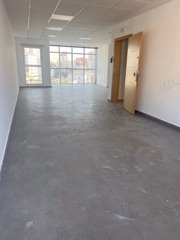 Location bureau Moderne