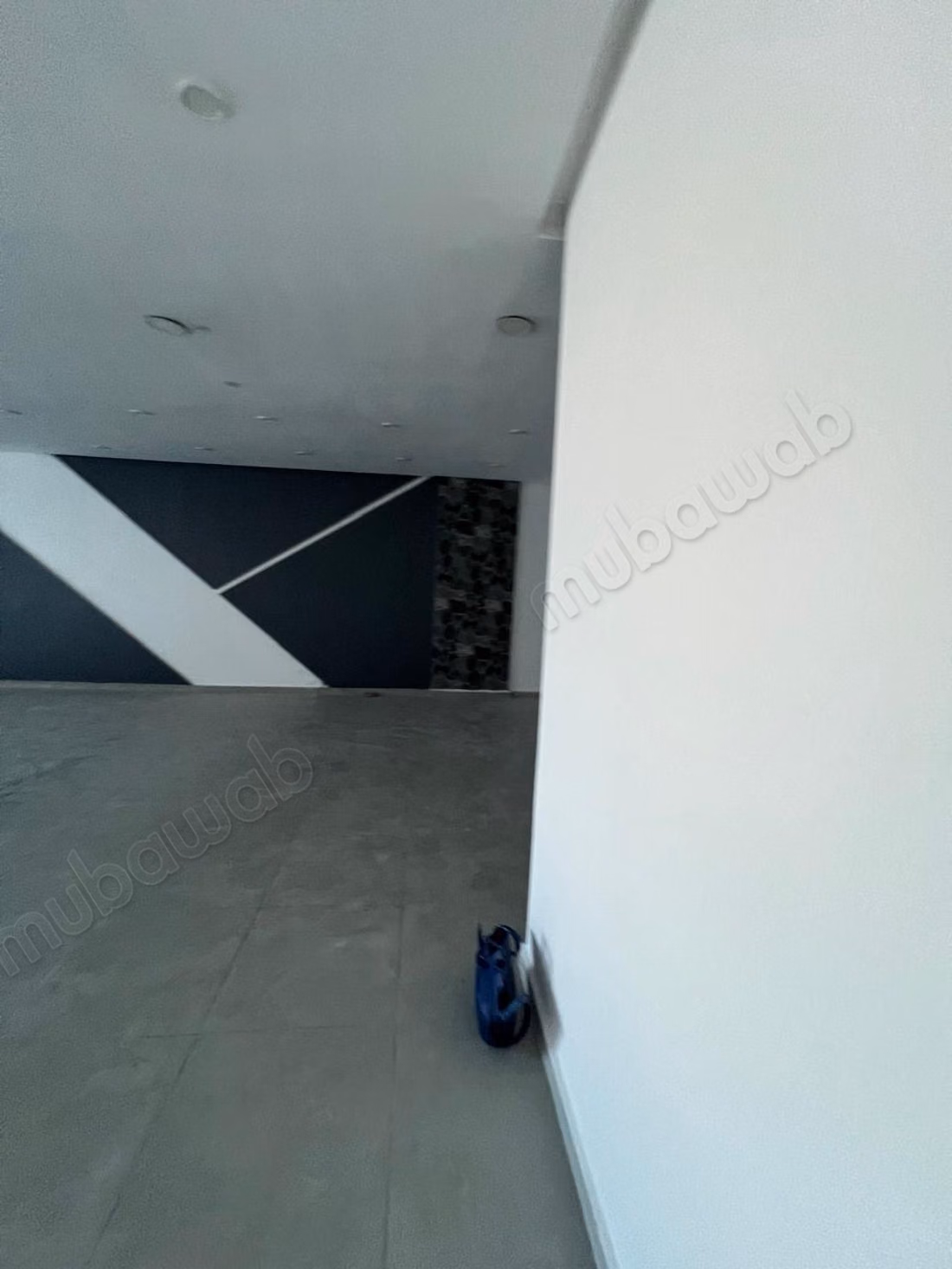 Affitto di ufficio di 122 m² nel centro affari