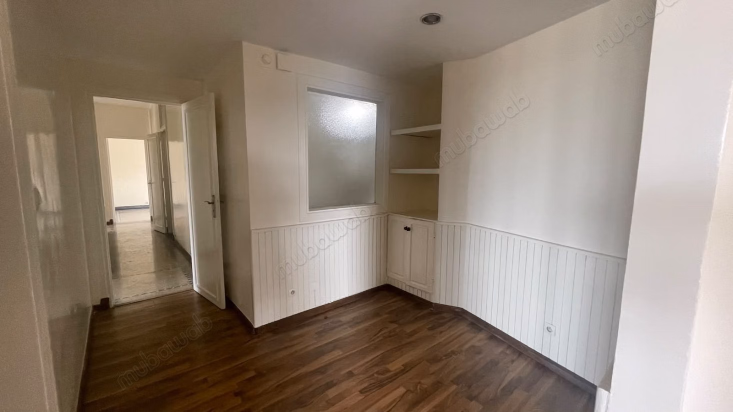 Beaux bureaux à louer à Liberté 
boulevard Hassan 2 
Superficie 228 m²