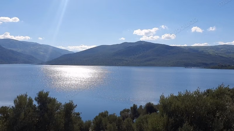 Vente d'un terrain de 2000m2 situé à Zinat 
tétouan