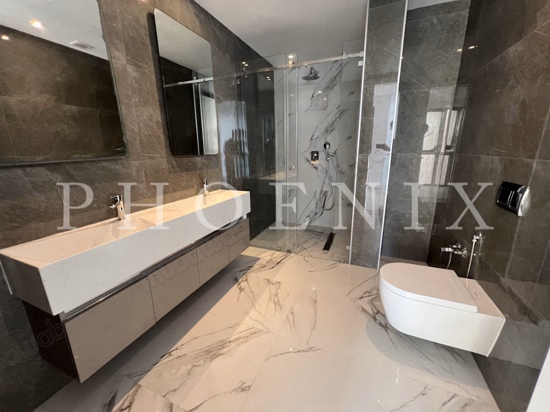 Penthouse S3 neuf aux JDC