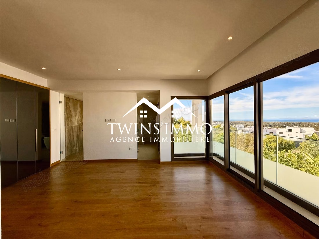 Duplex con piscina a Gammarth Superiore