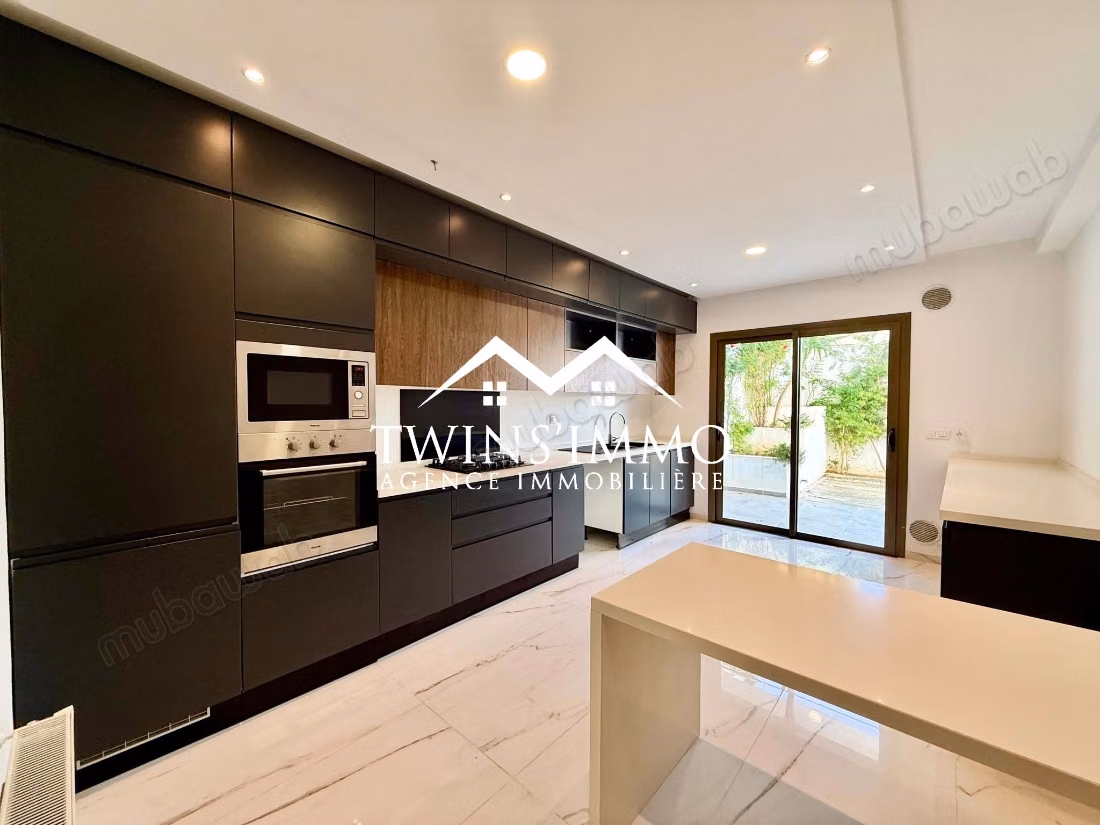 Duplex con piscina a Gammarth Superiore