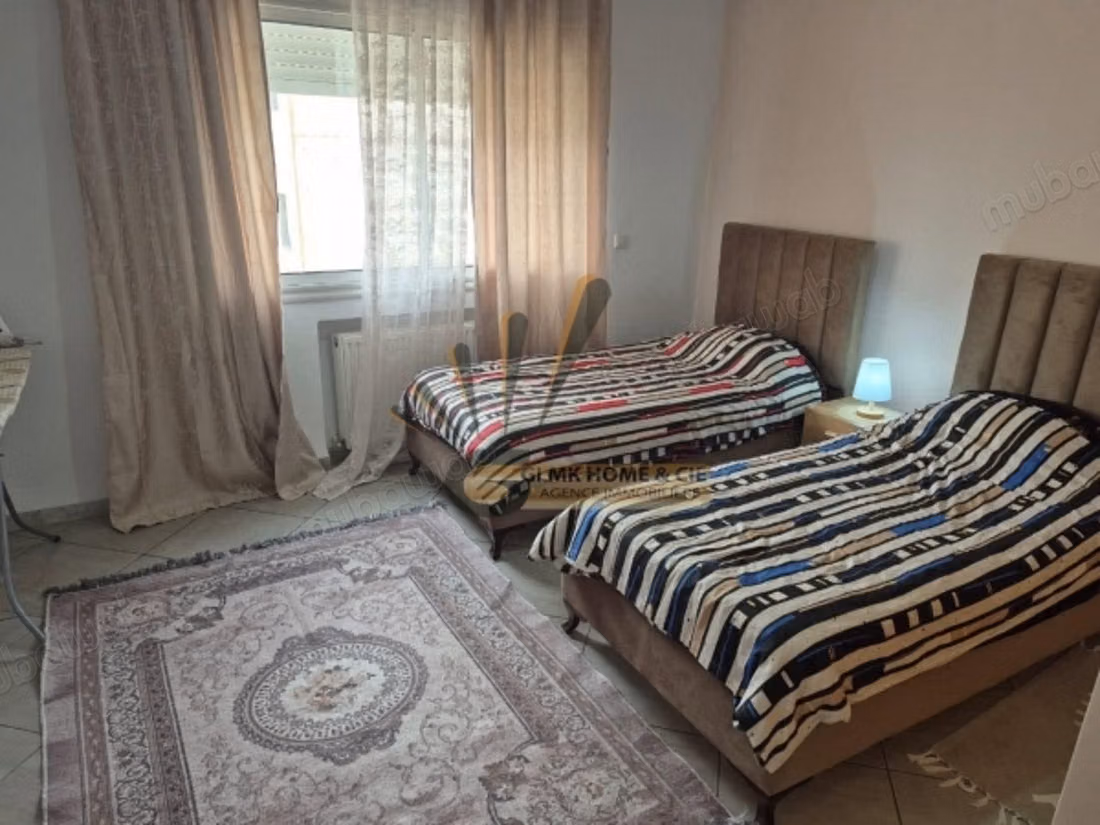 A Louer Appartement meublé au lac 2