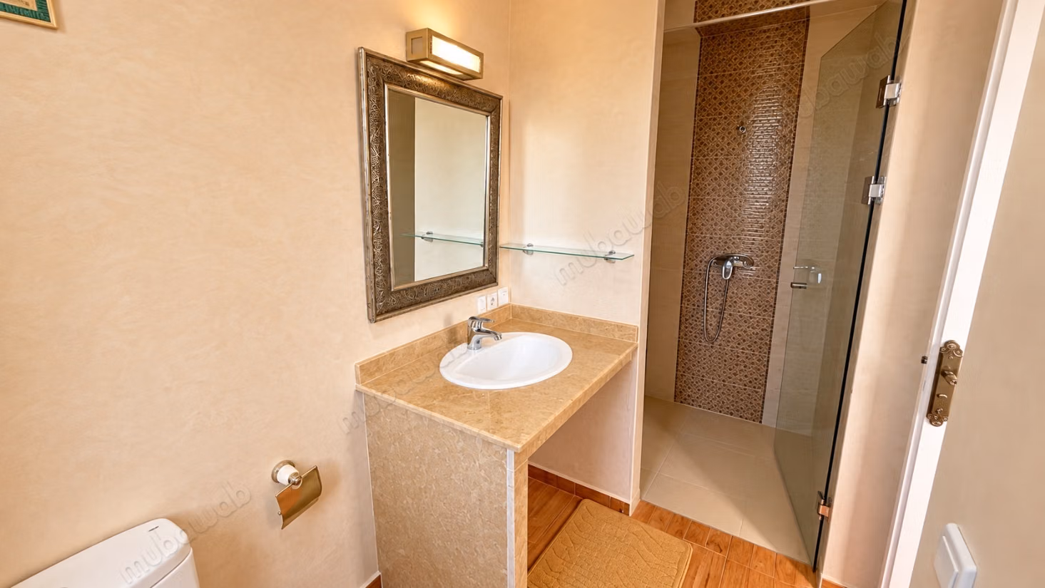 Luxurious house for sale on Route Amizmiz. 4 bedrooms. Furnished