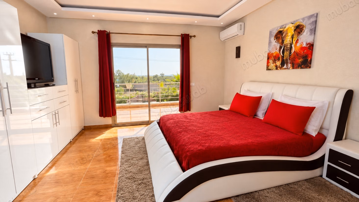 Luxurious house for sale on Route Amizmiz. 4 bedrooms. Furnished