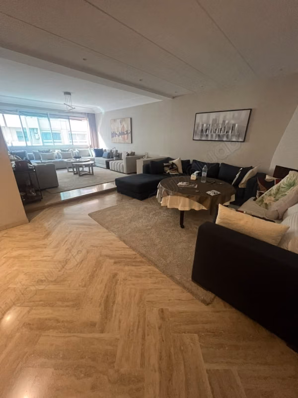 Apartment for sale in Val Fleury. Total area 162 m². Armored door and double glazing system