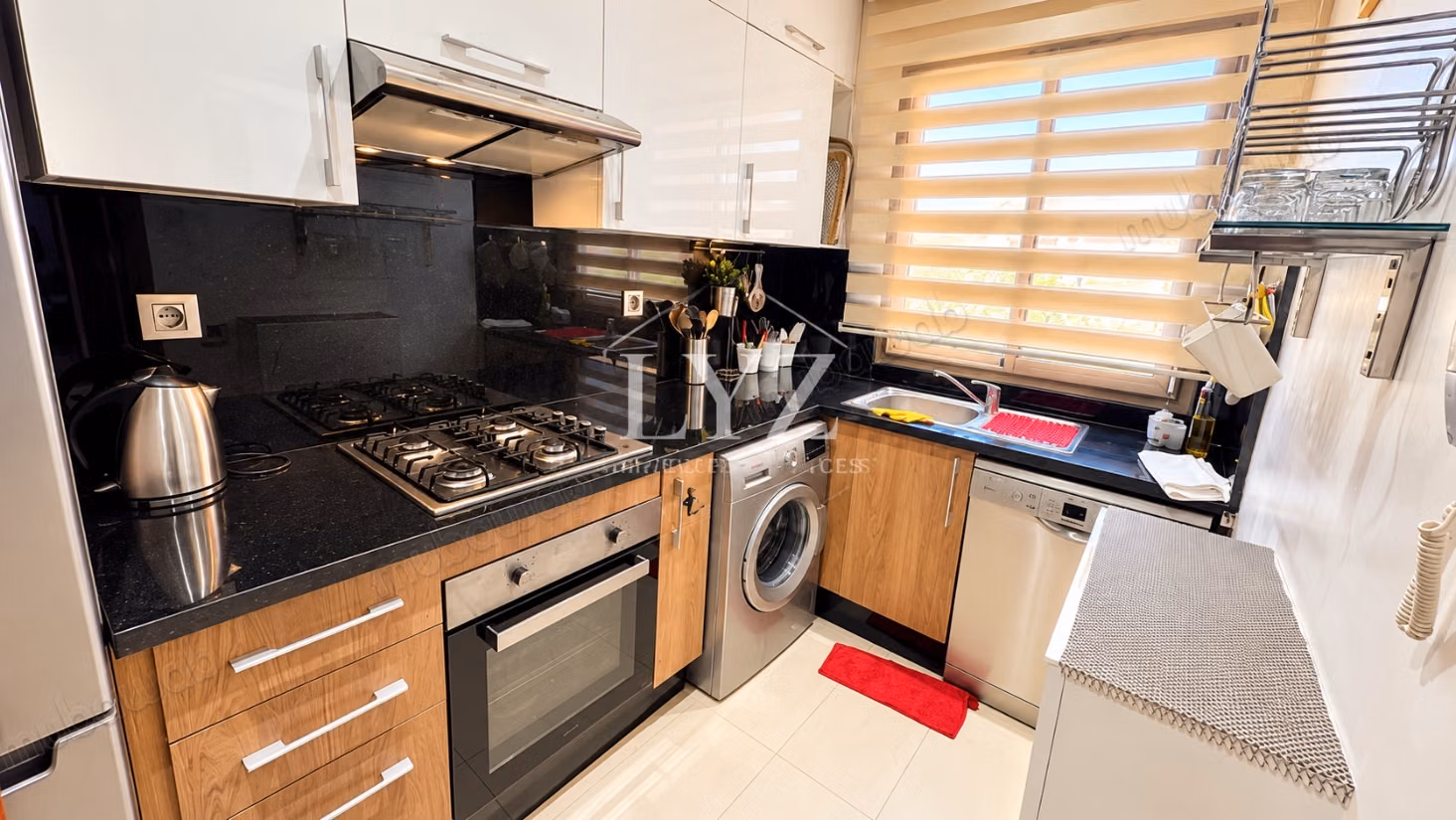 Appartement à louer à Agdal. 3 pièces. Bien meublé