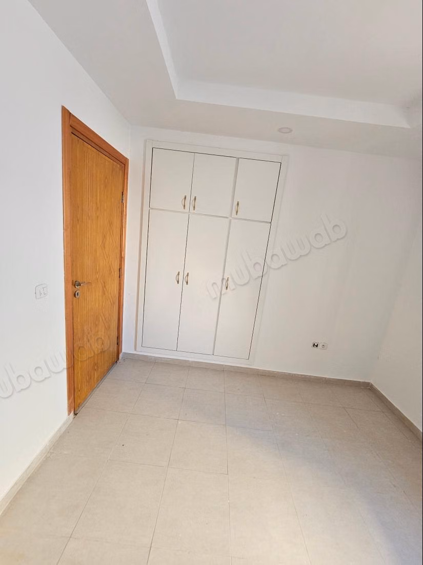 Rental of a 4-room apartment in Ain Zaghouan