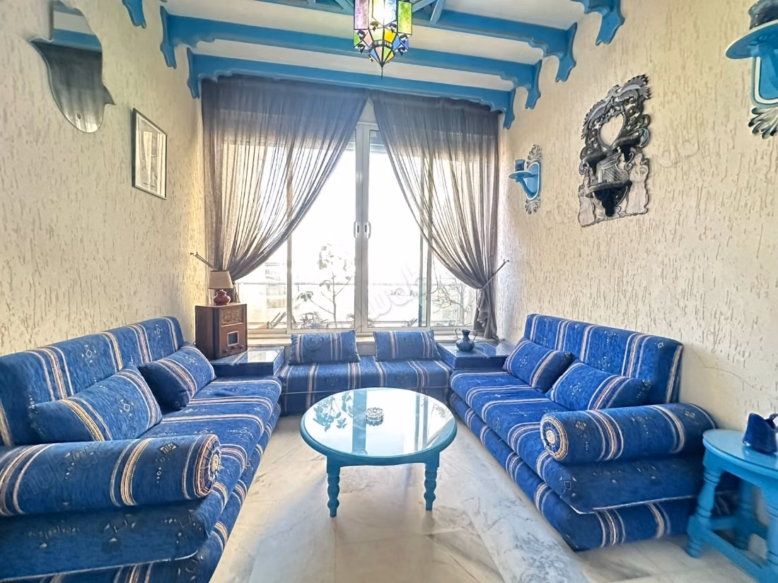 A vendre: Appartement en S2 vue mer