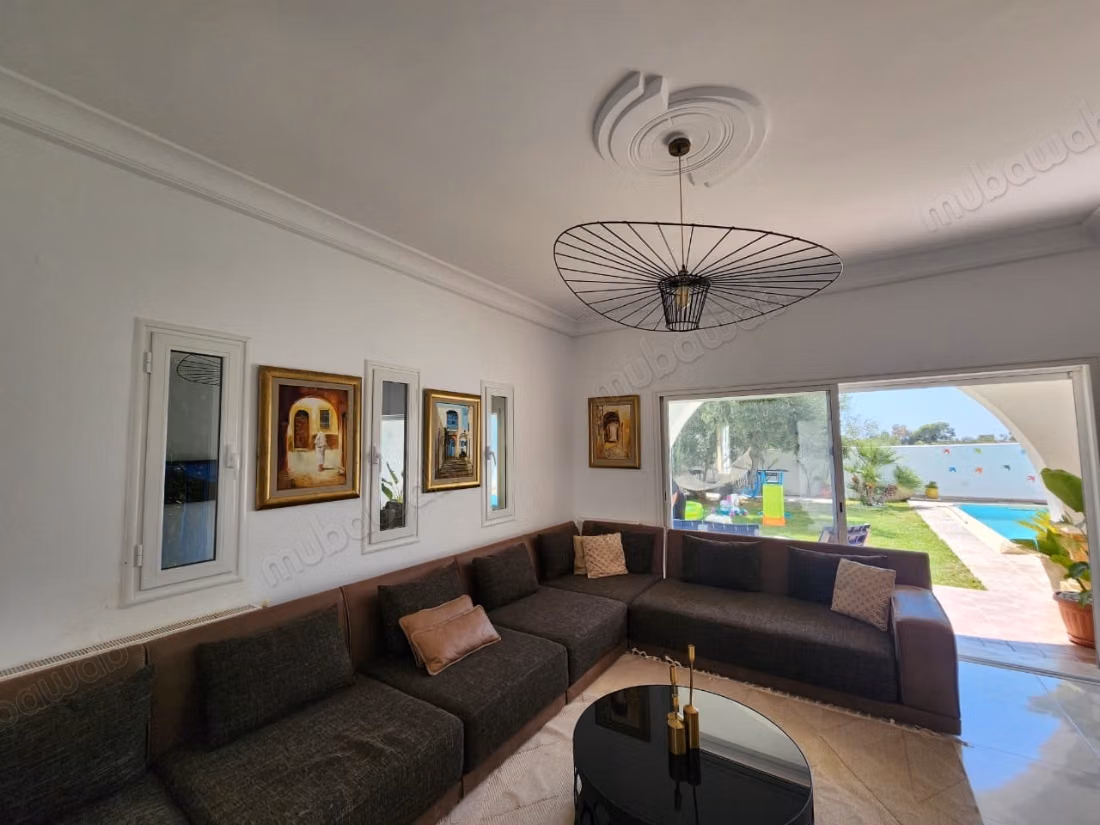 Semi-Detached Villa for Rent