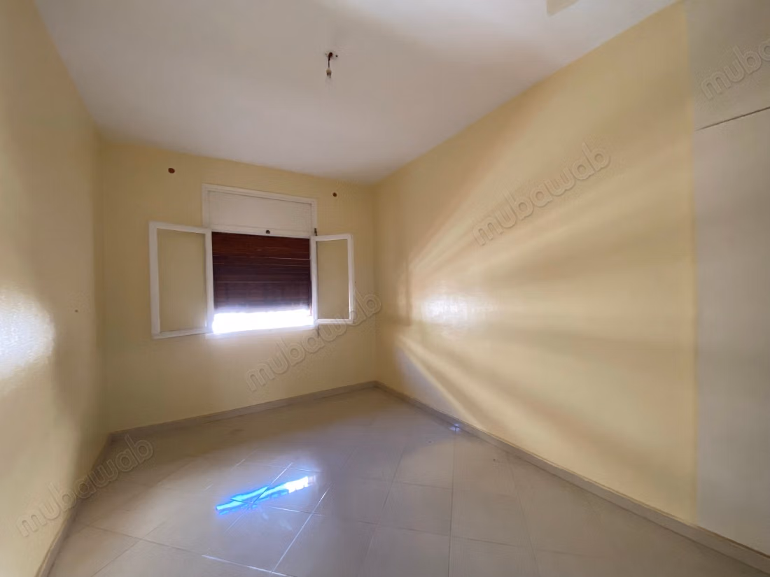 Bel appartement en location à Agdal. 5 pièces confortables. Ascenseur et terrasse