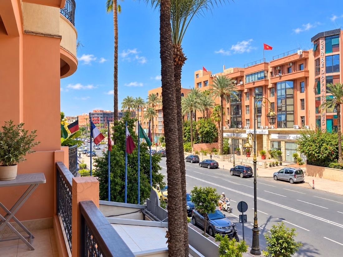 Avenue Mohammed V – Studio 54 m² avec Terrasse