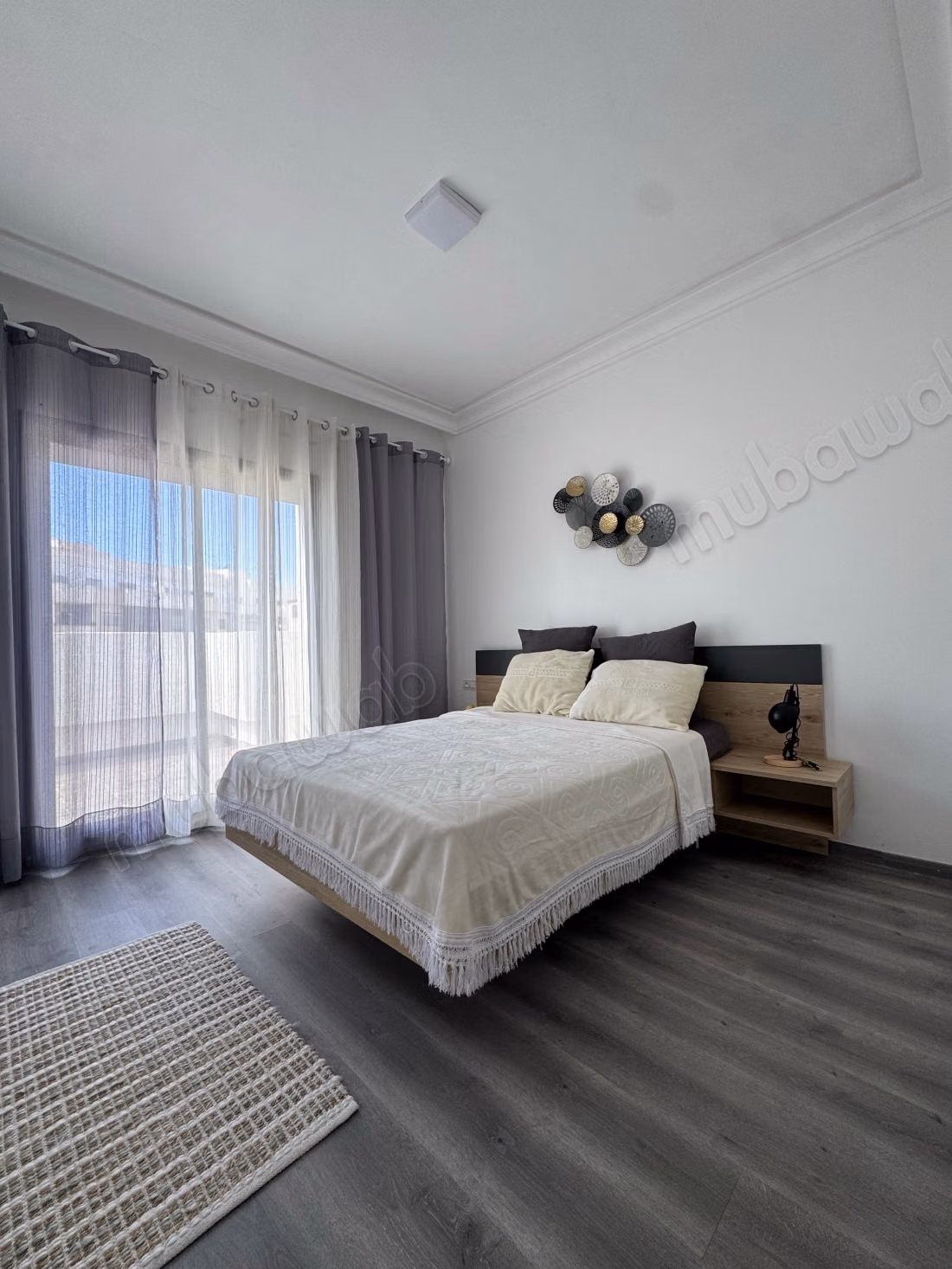 Belle appartement 3 chambres avec terrasse à louer
