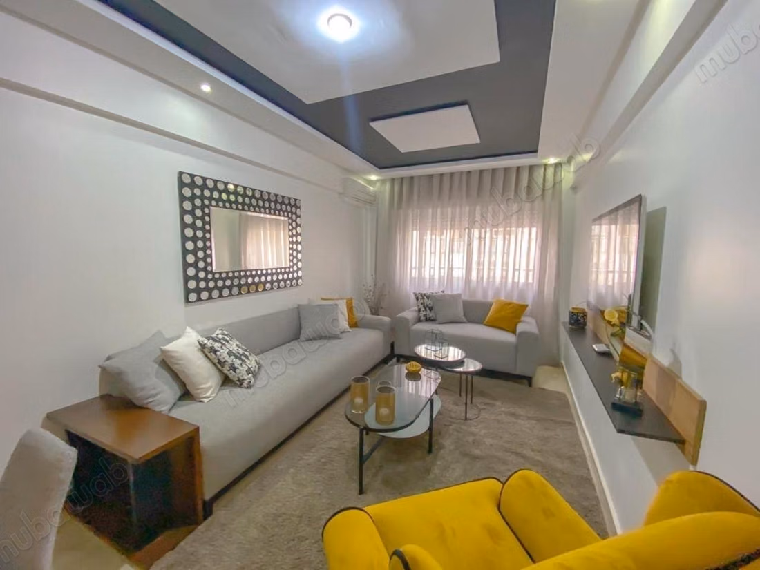 Appartement à louer à Maârif. Surface de 95 m². Bien meubl...