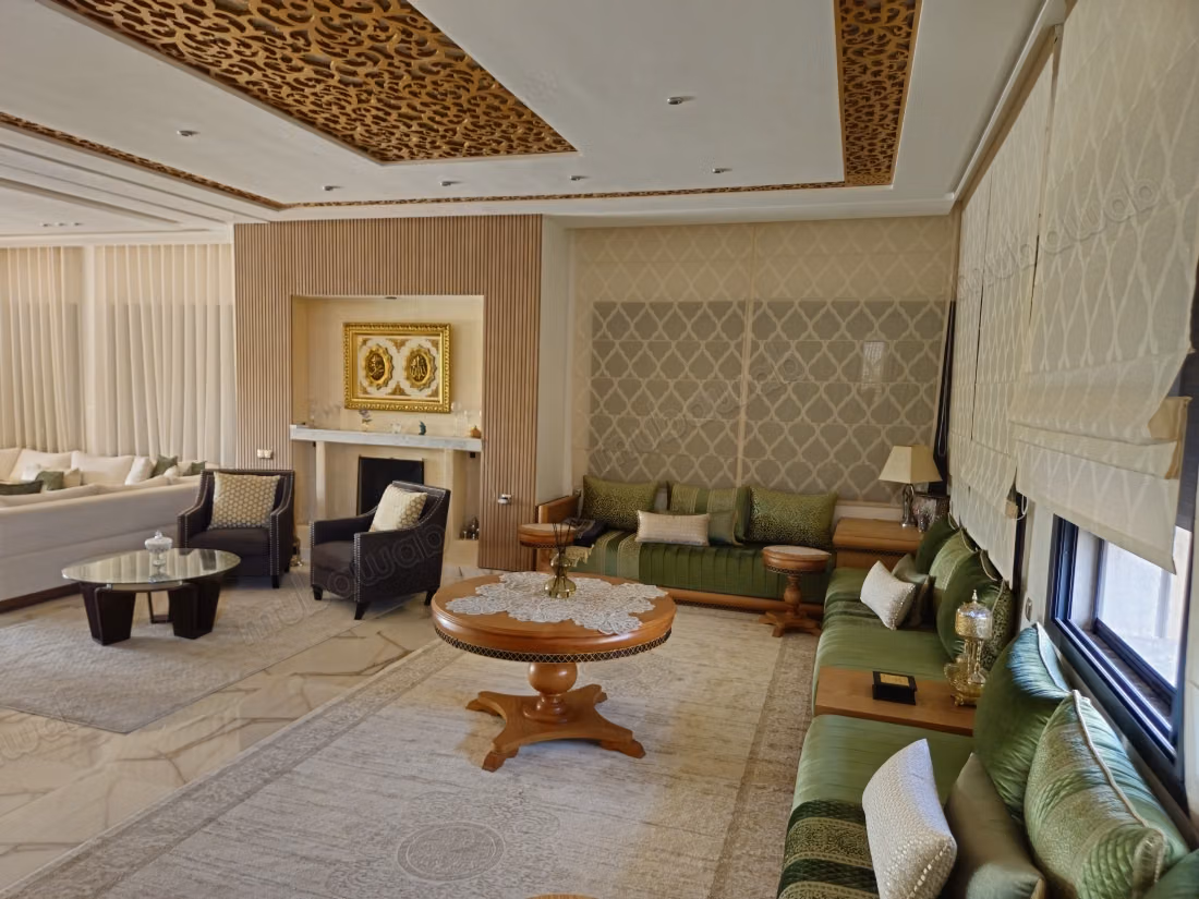 Luxury villa for sale in Prestigia
