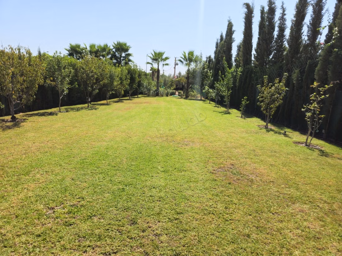 Luxury villa for sale in Prestigia