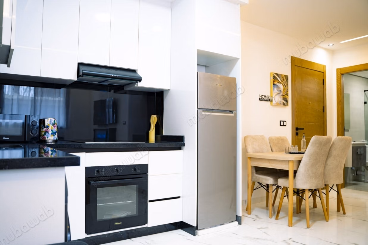 Rental of an apartment in Martil. 2 pleasant rooms. Security door and double glazing system