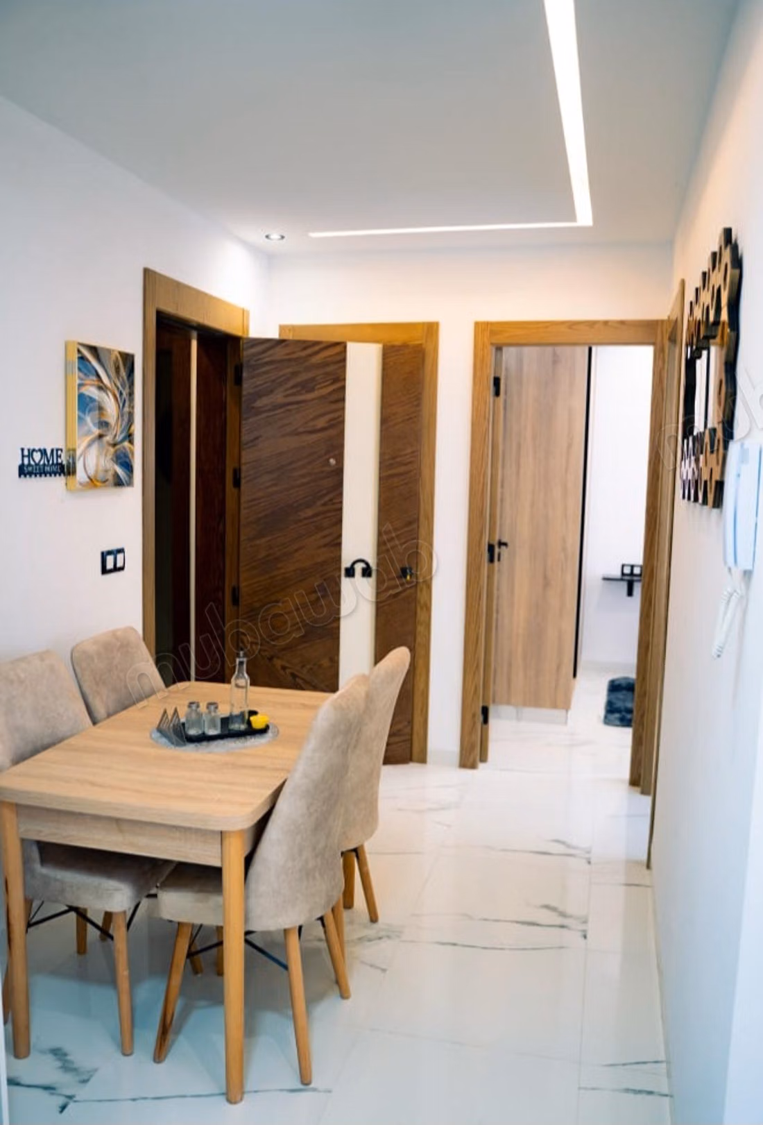 Rental of an apartment in Martil. 2 pleasant rooms. Security door and double glazing system