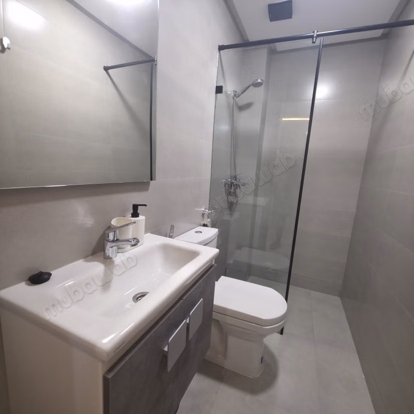 Rental of an apartment in Martil. 2 pleasant rooms. Security door and double glazing system