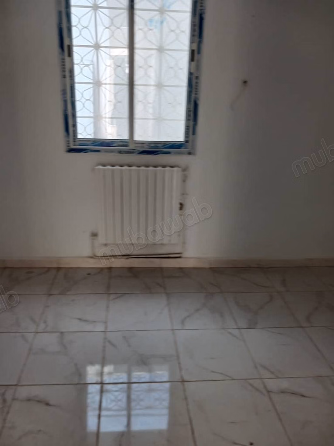 Maison de luxe à louer à Borj Louzir. 
Surface de 552 m²